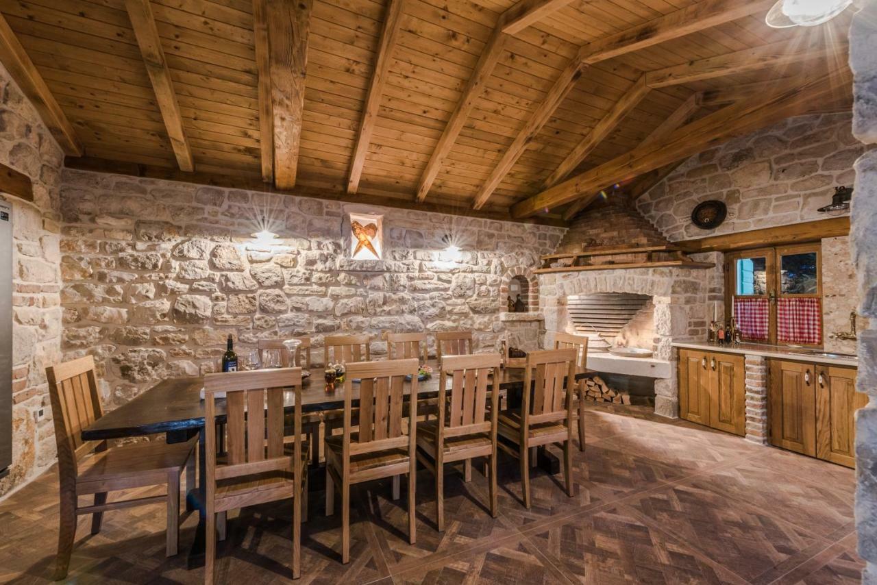 Villa Dumina Sukošan Buitenkant foto