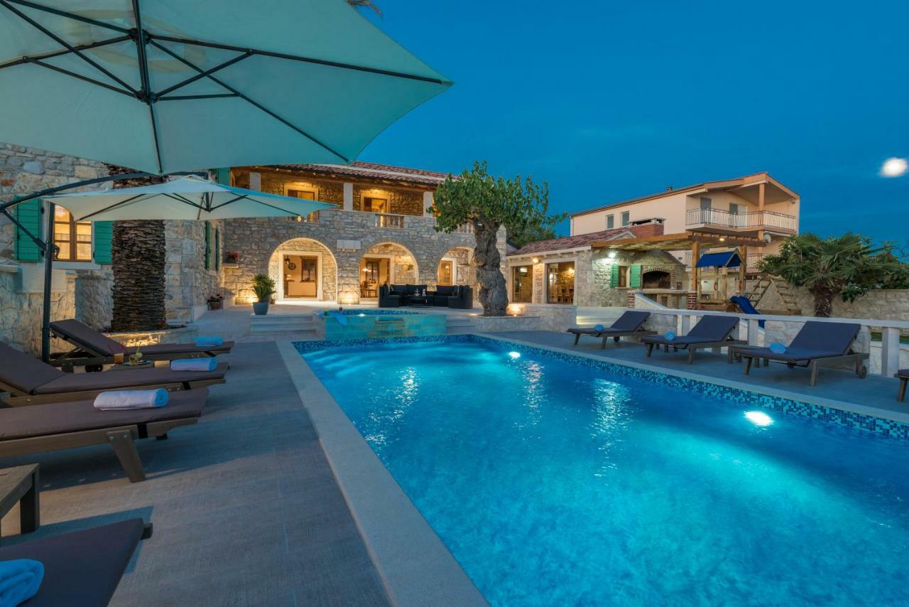 Villa Dumina Sukošan Buitenkant foto