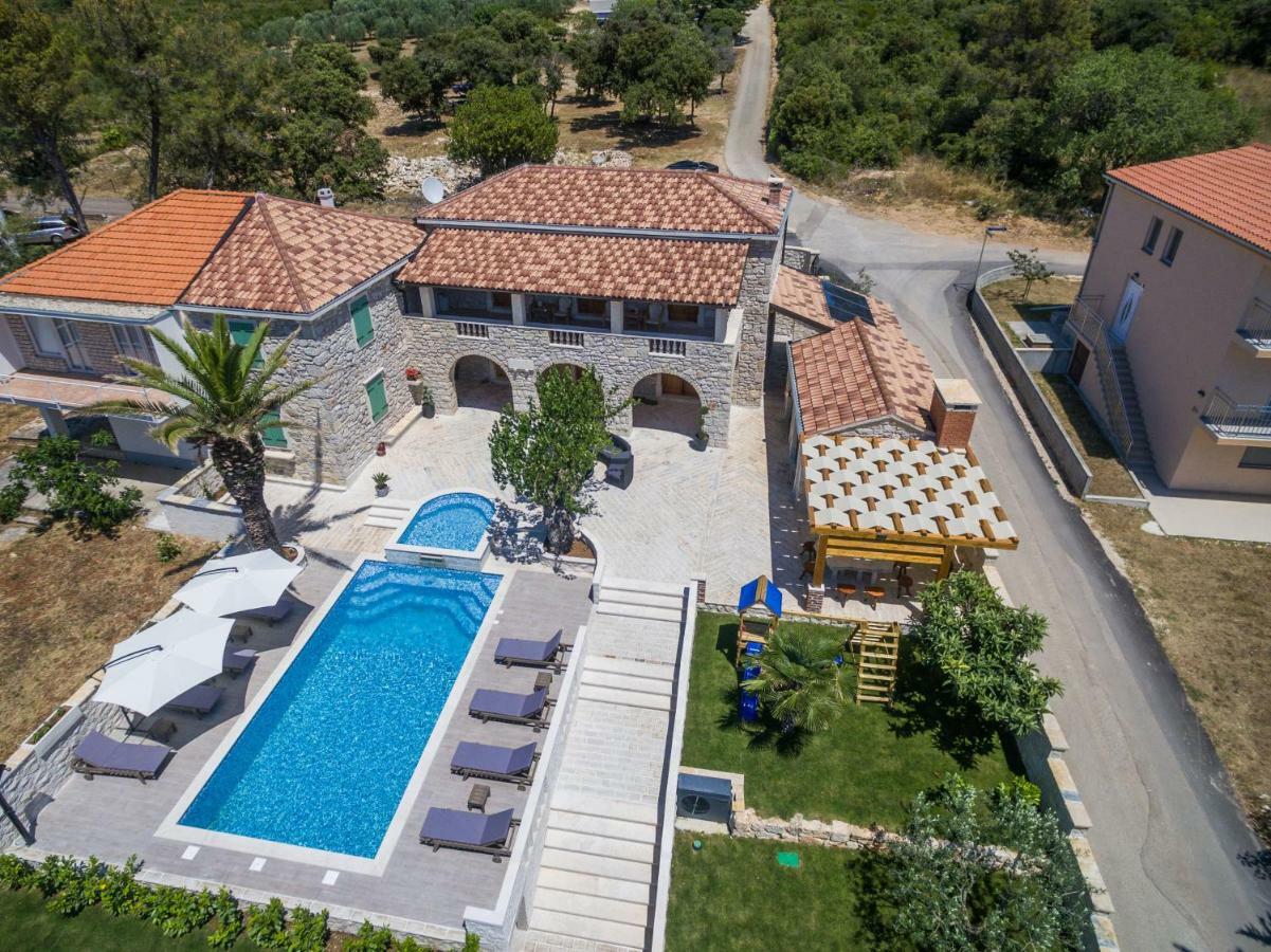 Villa Dumina Sukošan Buitenkant foto